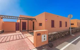 Anahi Homes Corralejo - Villa Brezo 3