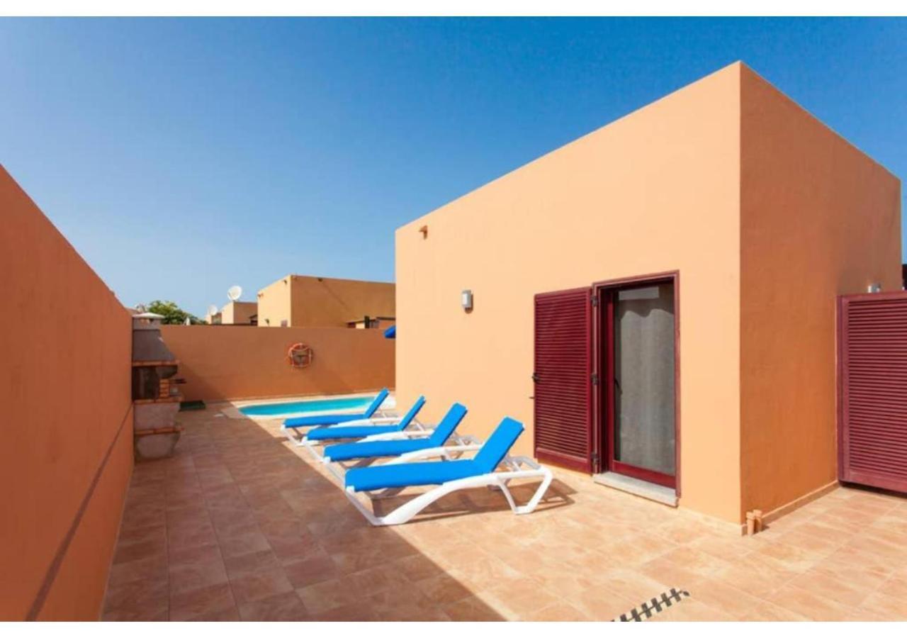 Anahi Homes Corralejo - Villa Brezo 3 La Oliva Exterior photo